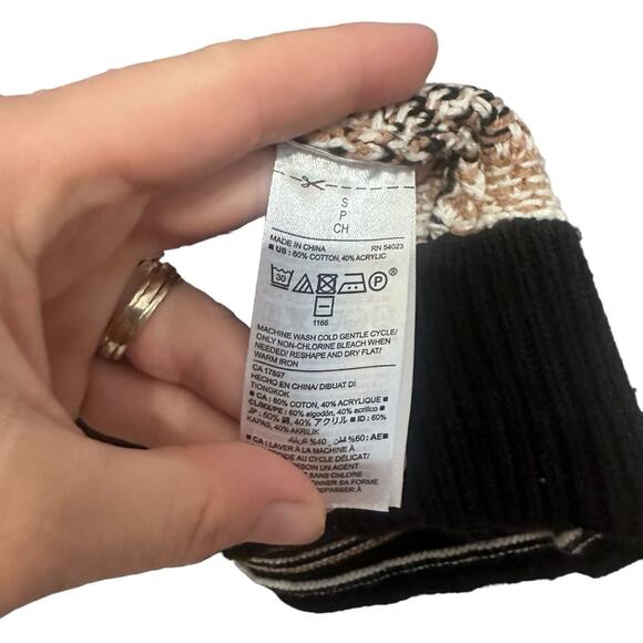 Old Navy Black Tan Geo Diamond Cardigan Sweater Aztec Boho size small - Picture 4 of 6